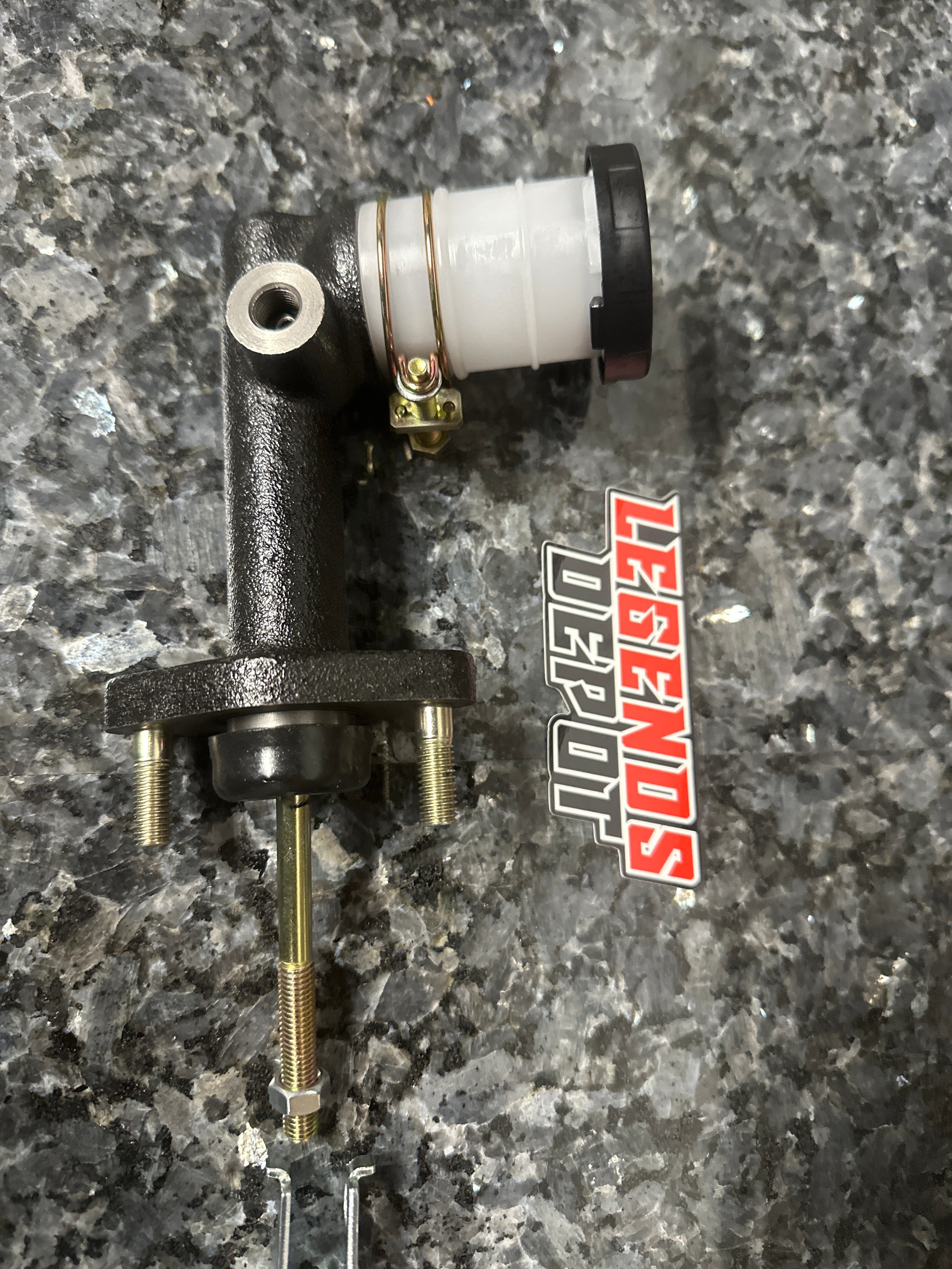 Clutch master cylinder