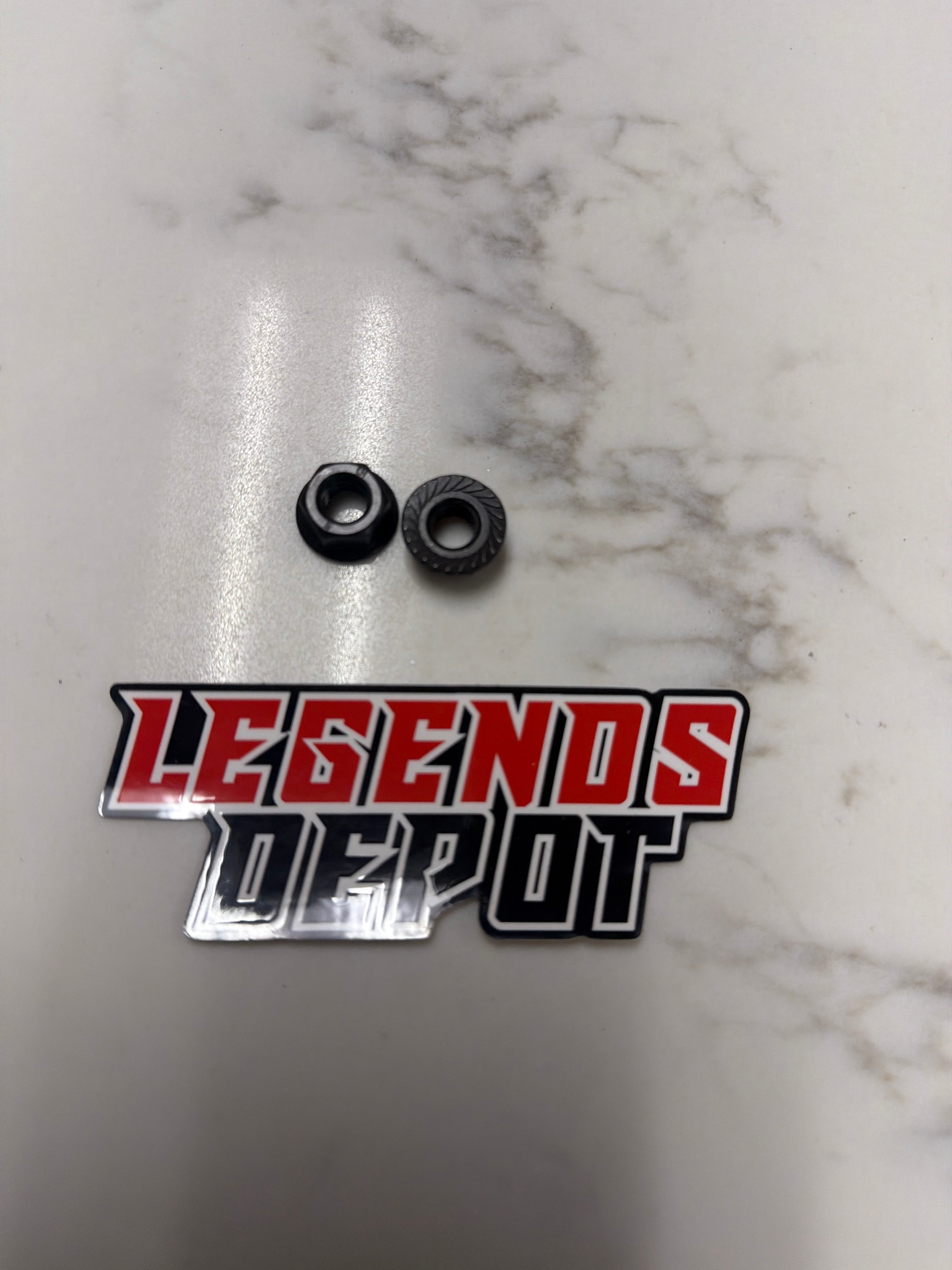 Rearend stud nut